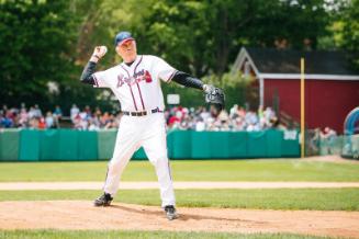 Phil Niekro Pitching photograph, 2017 May 27