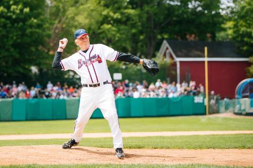 Phil Niekro Pitching photograph, 2017 May 27