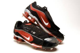 Daisuke Matsuzaka World Series Autographed shoes, 2007 October 27