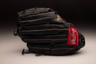 Lee Smith glove, 1991