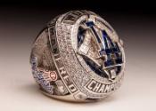 Los Angeles Dodgers 2020 World Series ring, 2021