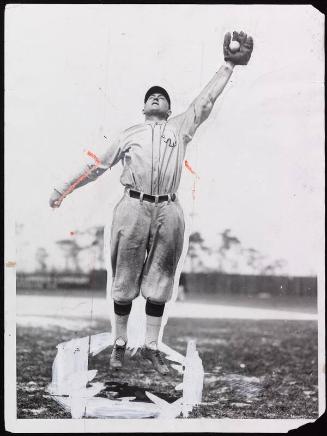 Ty Cobb Fielding photograph, 1927