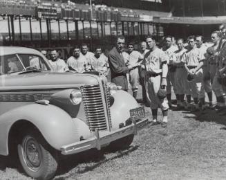 Mel Ott and Ford Frick photograph, 1938 August 19