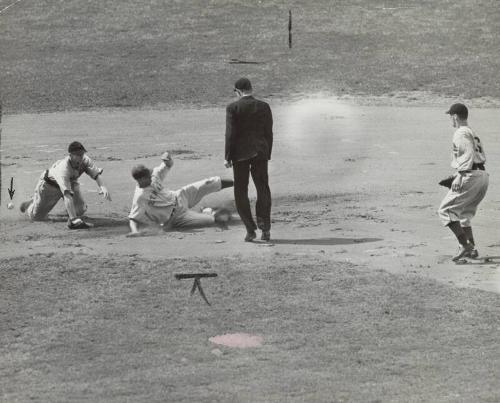 Mel Ott Sliding photograph, probably 1935