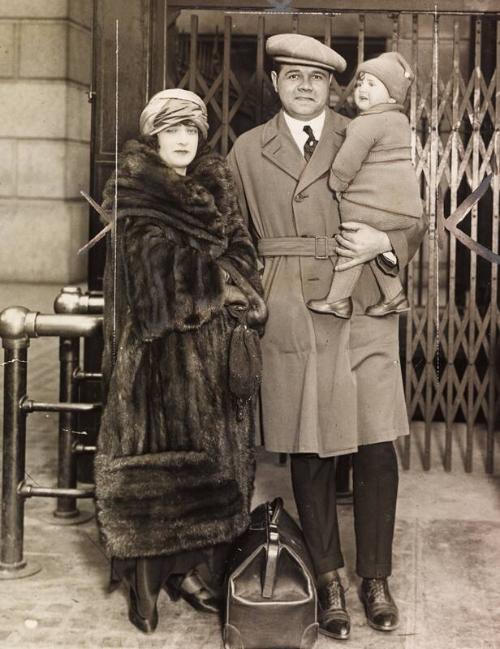 Babe, Helen, and Dorothy Ruth photograph, 1923 February 15