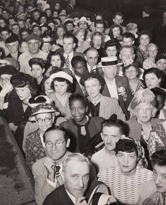 Crowd Outside Babe Ruth's Funeral photograph, 1948 August 19