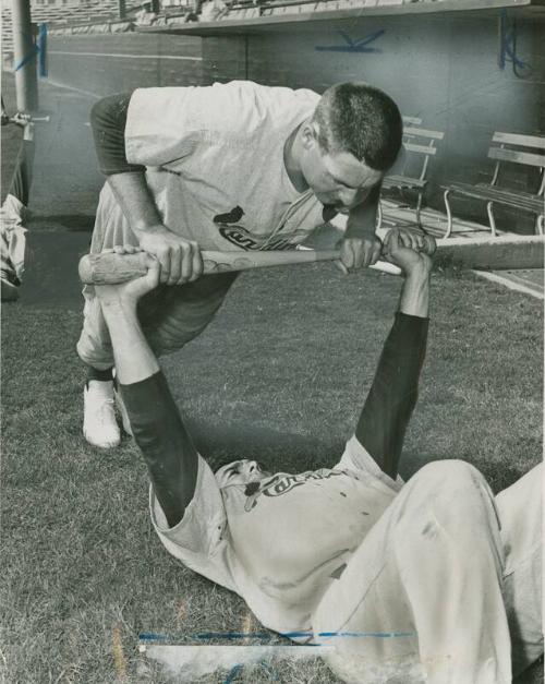 Lindy McDaniel and Ernie Broglio photograph, 1961 March