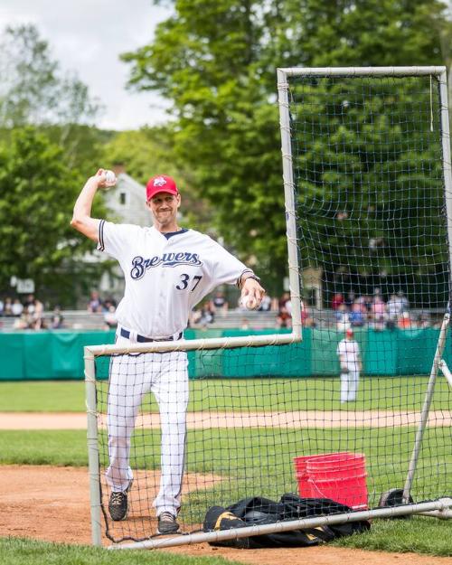 Steve Woodard Pitching photograph, 2017 May 27