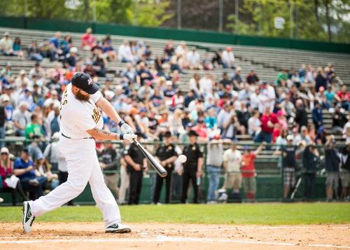 Jonny Gomes Batting photograph, 2017 May 27