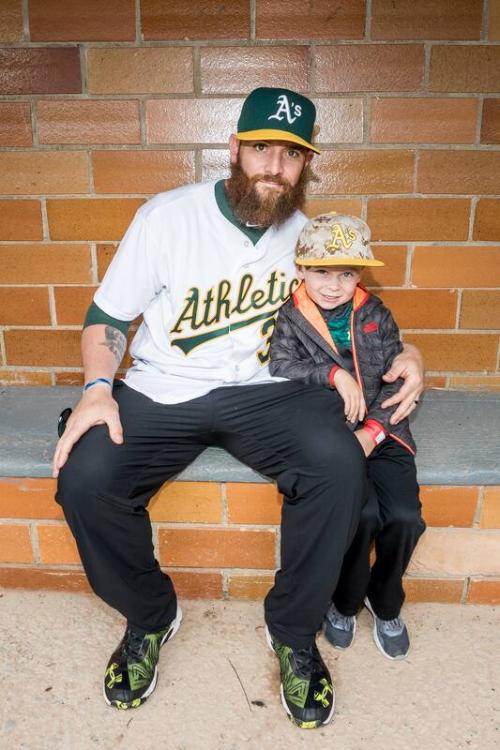 Jonny and Colt Gomes in the Dugout photograph, 2017 May 26