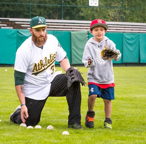 Jonny Gomes and Unidentified Participant photograph, 2017 May 26