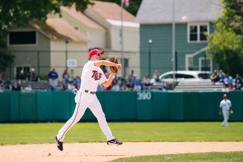 Michael Cuddyer Throwing photograph, 2017 May 27