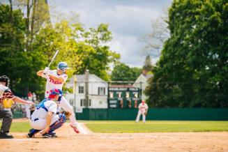 Pedro Feliz Batting photograph, 2017 May 27