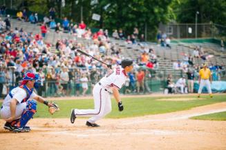 Willie Bloomquist Batting photograph, 2017 May 27