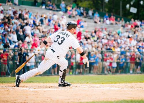 Aaron Rowand Batting photograph, 2017 May 27