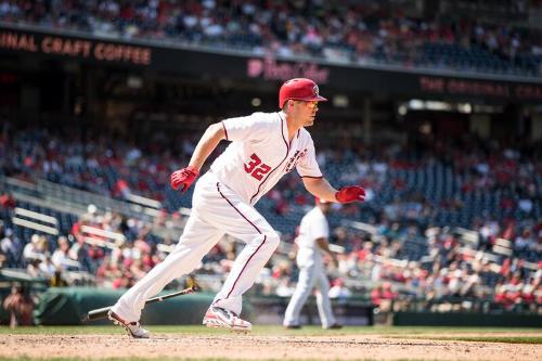 Matt Wieters Running photograph, 2017 June 10