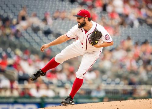 Tanner Roark Pitching photograph, 2017 June 14