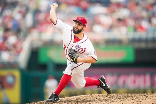 Tanner Roark Pitching photograph, 2017 June 14