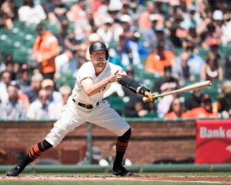 Hunter Pence Batting photograph, 2017 April 27