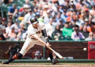 Hunter Pence Batting photograph, 2017 April 27