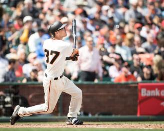 Kelby Tomlinson Batting photograph, 2017 April 27