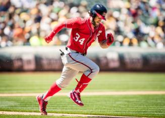 Bryce Harper Baserunning photograph, 2017 June 04