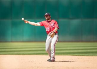 Daniel Murphy  Throwing photograph, 2017 June 04