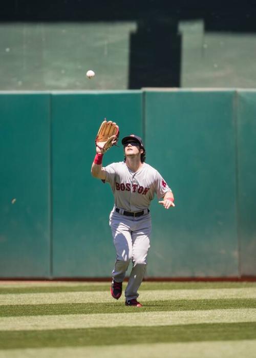 Andrew Benintendi Fielding photograph, 2017 May 20