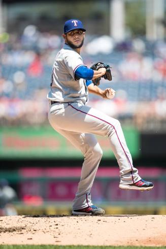 Martin Perez Pitching photograph, 2017 June 10