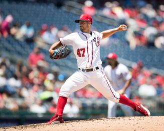 Gio Gonzalez Pitching photograph, 2017 June 10