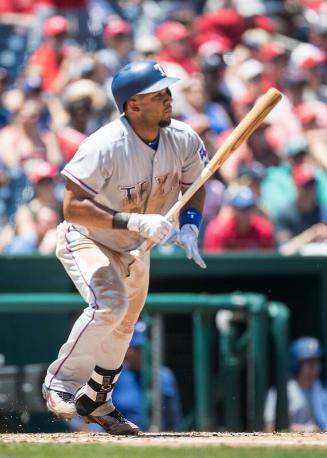 Elvis Andrus Batting photograph, 2017 June 10