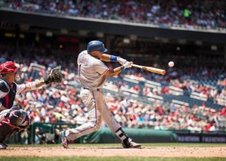 Elvis Andrus Batting photograph, 2017 June 10