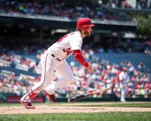 Bryce Harper Running photograph, 2017 June 10