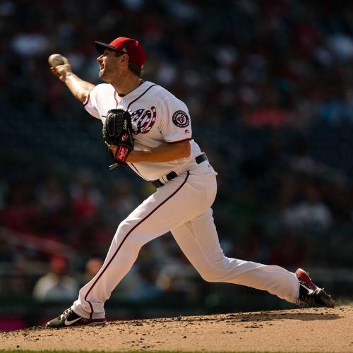 Max Scherzer Pitching photograph, 2017 June 11