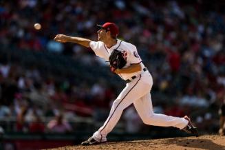 Max Scherzer Pitching photograph, 2017 June 11