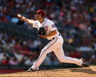 Max Scherzer Pitching photograph, 2017 June 11