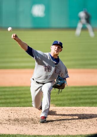 Austin Bibens-Dirkx Pitching photograph, 2017 June 11