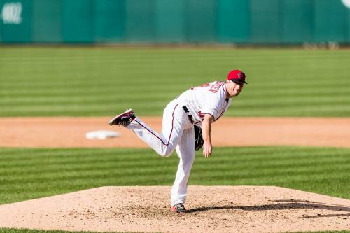 Max Scherzer Pitching photograph, 2017 June 11