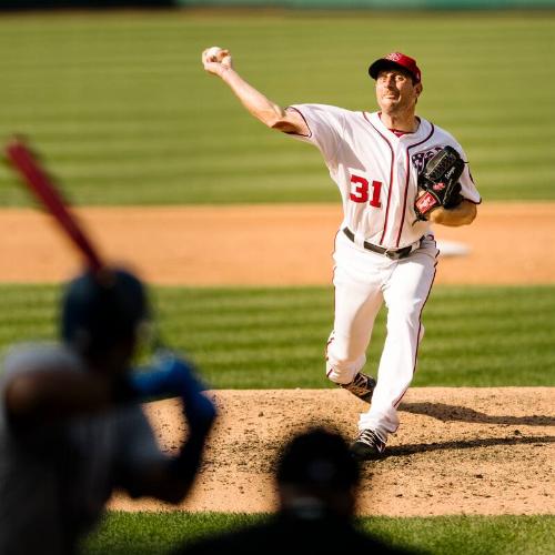 Max Scherzer Pitching photograph, 2017 June 11