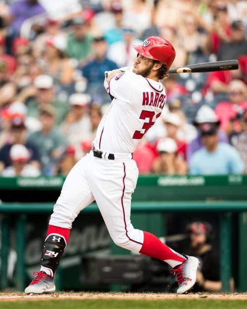 Bryce Harper Batting photograph, 2017 June 11