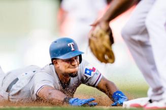 Elvis Andrus Sliding photograph, 2017 June 11