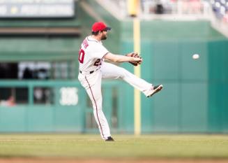 Daniel Murphy Fielding photograph, 2017 June 11