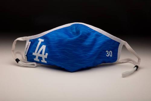 Dave Roberts face mask, 2020 October 20-27