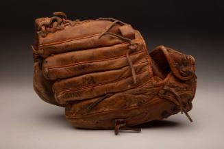 Art Beltrone glove, 1973