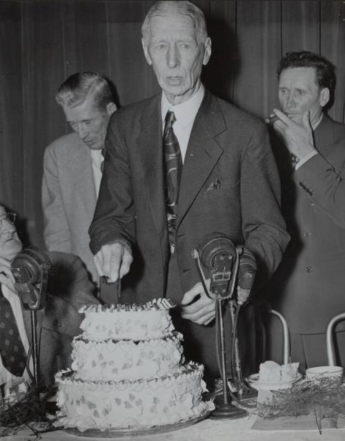 Connie Mack photograph, 1944 August 04