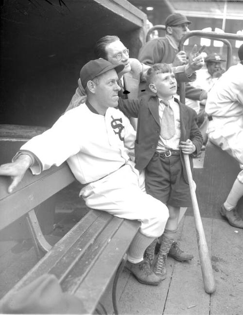 Lew Fonseca Dugout glass plate negative, between 1932 and 1934