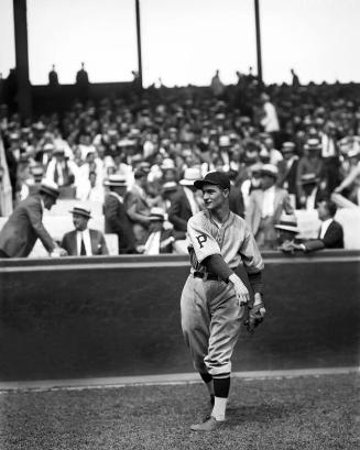 Lloyd Waner Throwing digital image, between 1927 and 1931