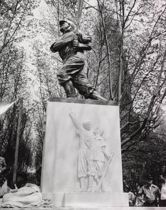 Honus Wagner Statue photograph, probably 1955