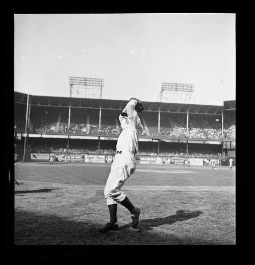 Brooklyn Dodgers Pitcher negative, between 1940 and 1946