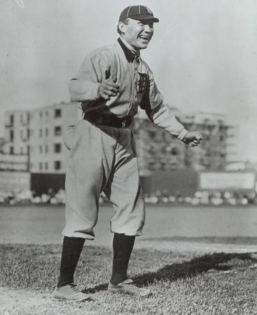 Hughie Jennings Standing photograph, between 1908 and 1911